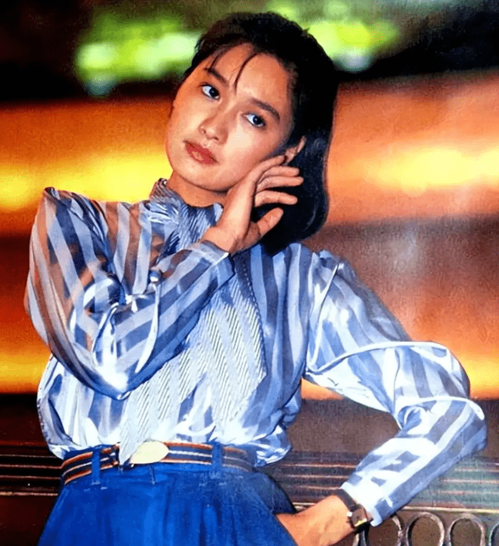 殷亭如是个好妈妈,在丈夫去世后,她把两个女儿照顾得很好,即便自己再