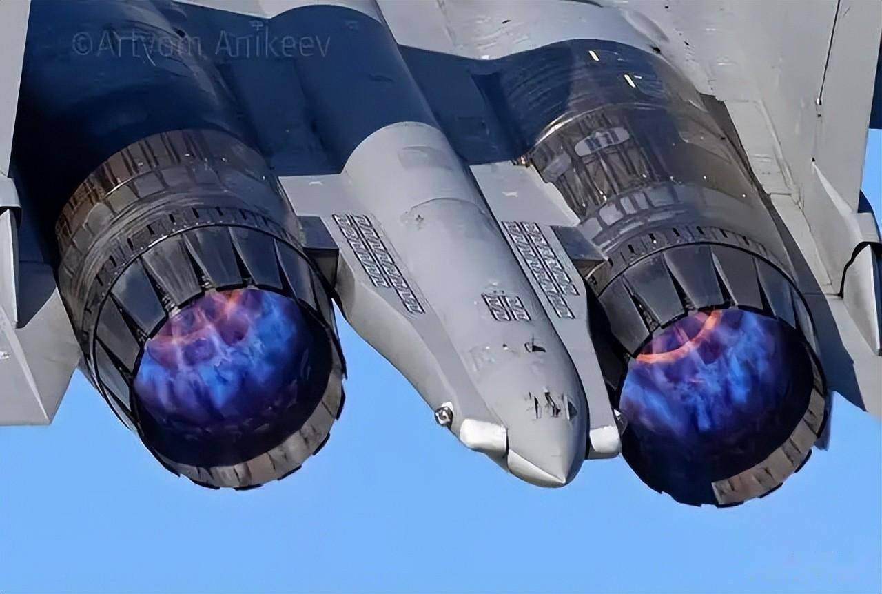 让我国在先进战机的航发,飞控,火控,气动布局等多方面获得了宝贵经验