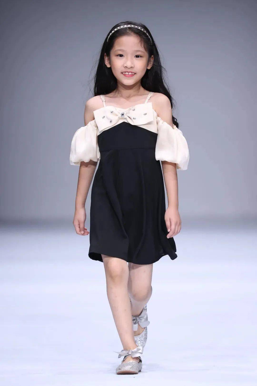 pop独家 | 上海时装周童装秀场直击_品牌_春夏_系列