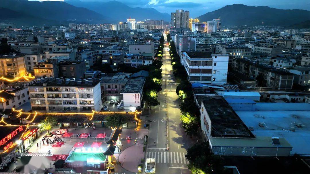 一组航拍图带你看静下来的会理!_城市_社会面_共识
