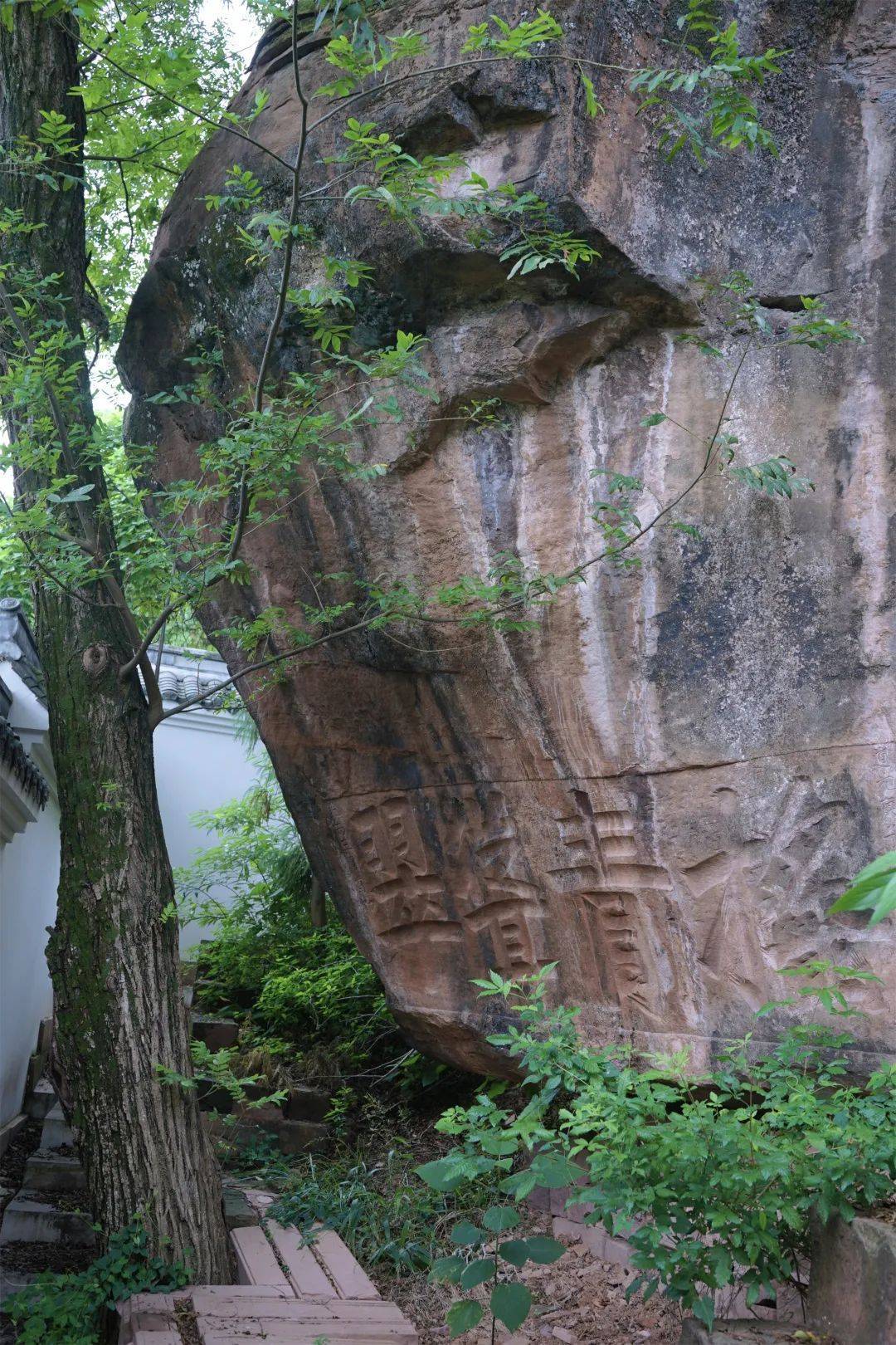 去龙泉山找乐山大佛的哥哥
