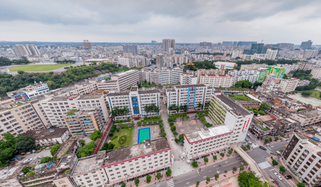 廉江呢间中学初中部将搬迁到这里!_黄村_项目_广东省