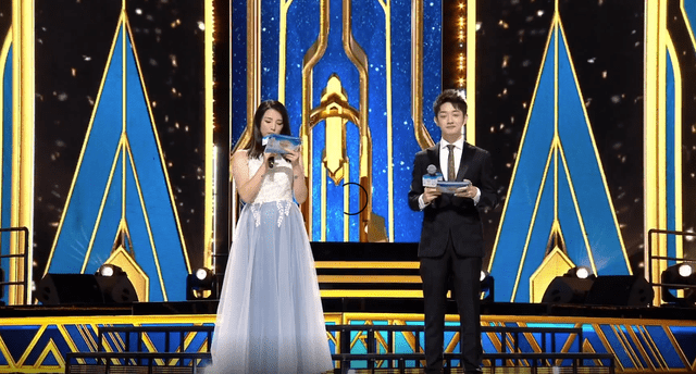 星光大赏颁奖仪式:天赐星光代言毫无悬念,辣辣成最大赢家_快手_直播