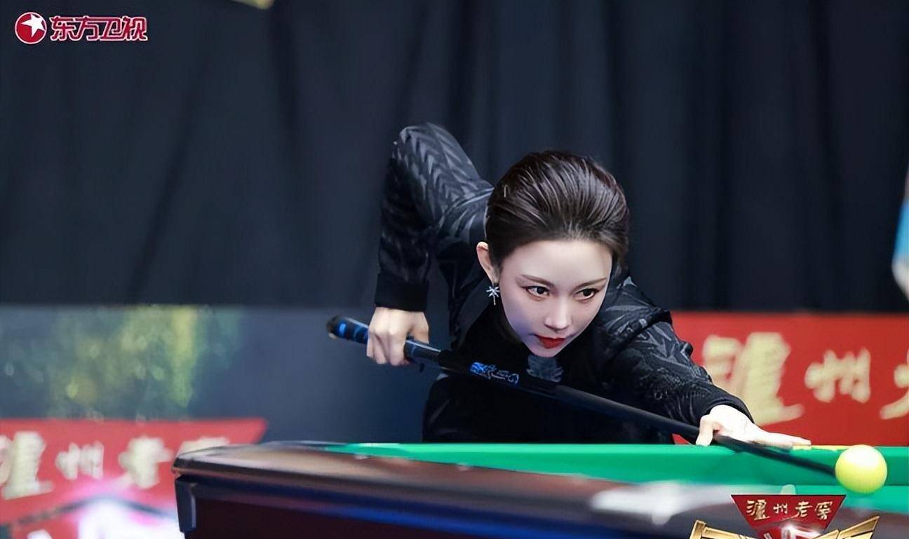 "九球女王"潘晓婷:40岁身家8亿却单身,有一个厉害的父亲?