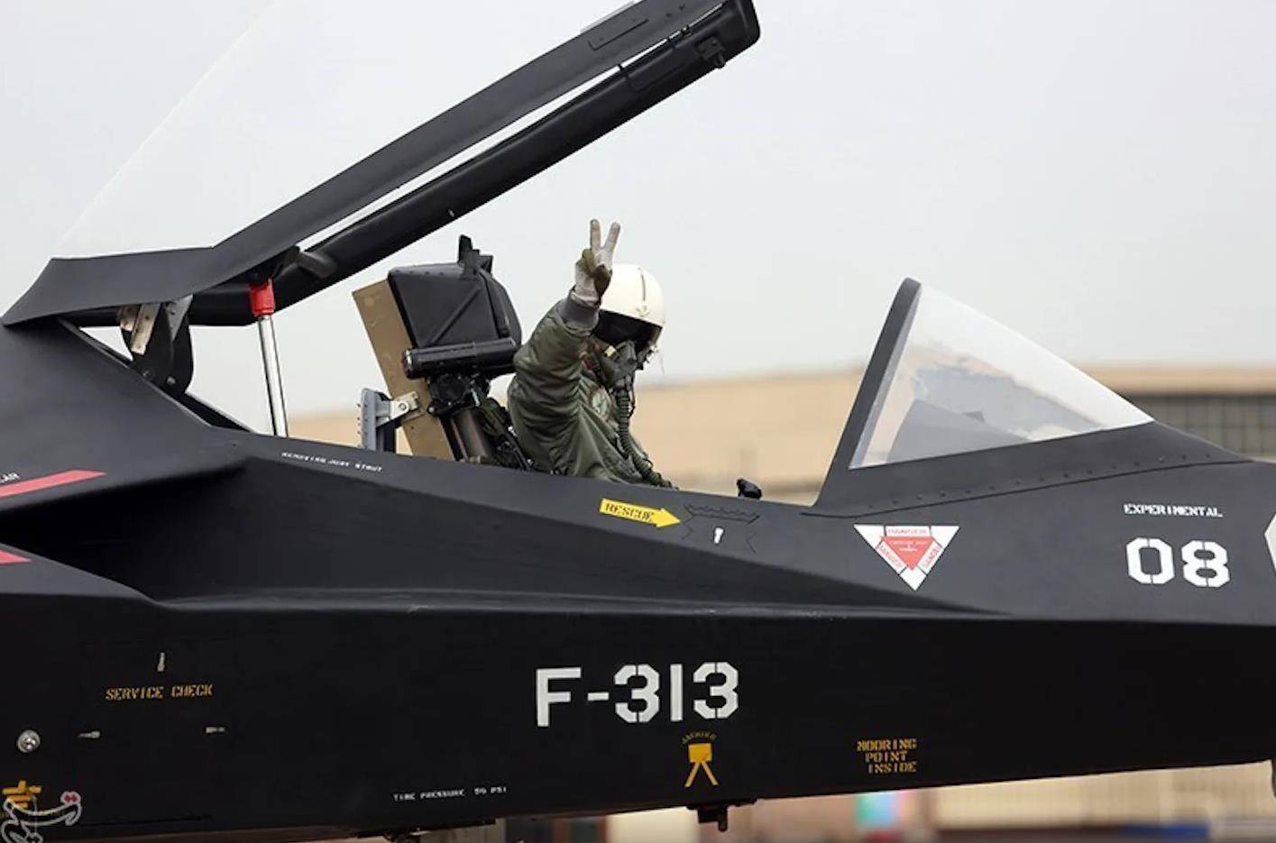 f-313隐身战机,性能缺陷明显,暴露伊朗技术隐患!_征服者_发动机_方面