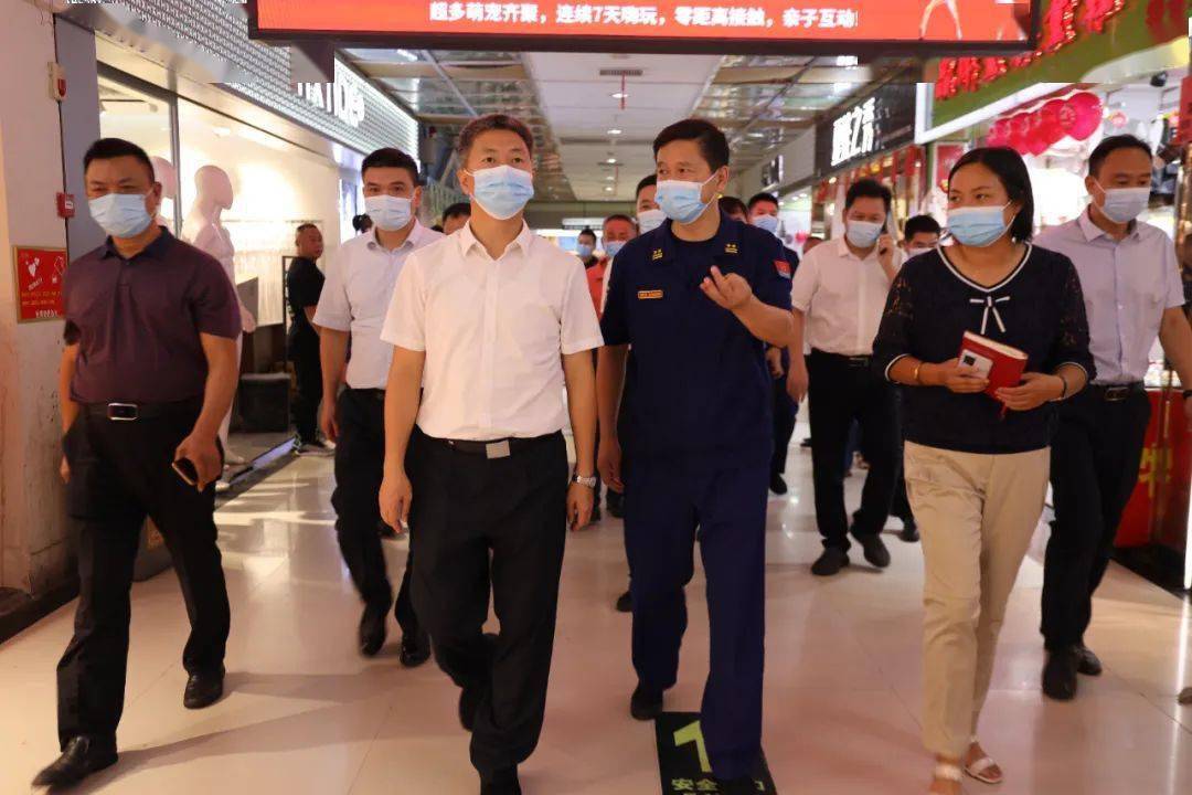 市长曾超群带队开展消防安全检查_工作_应急_问题