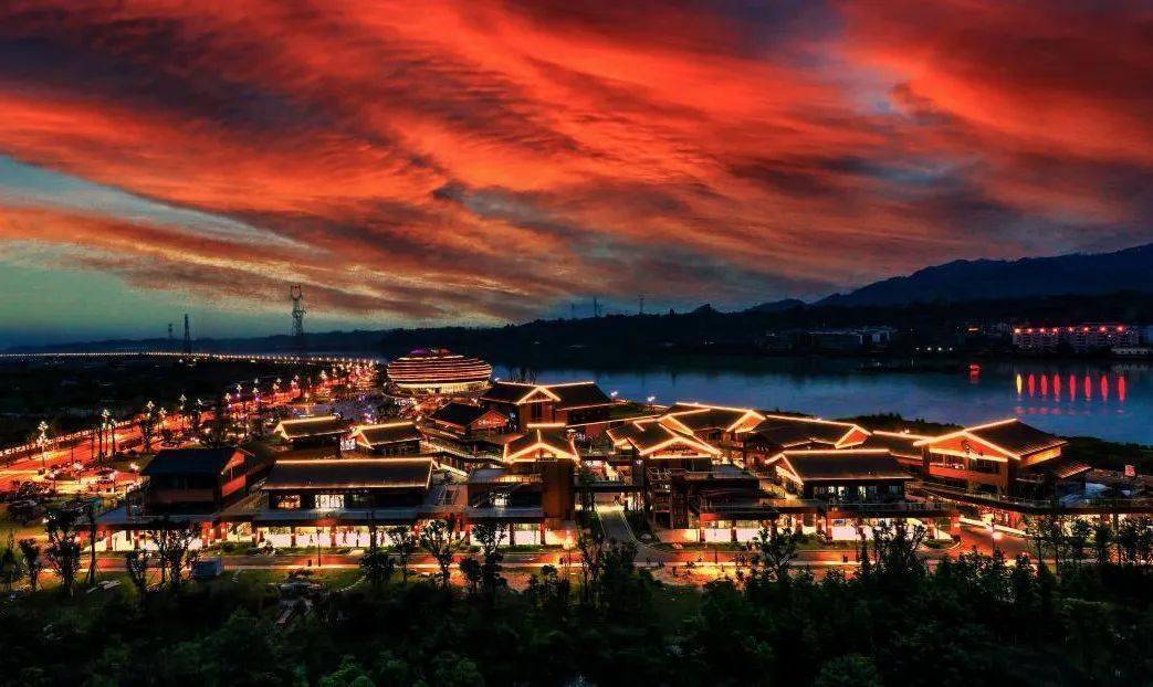 这份沙湾旅游攻略请收藏_山水_前往_世界