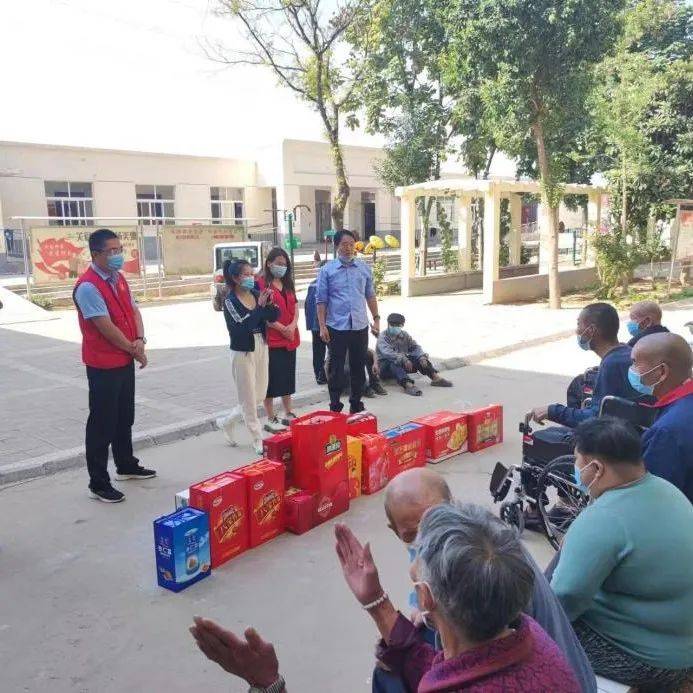 孟津区残联开展“九九重阳节 浓浓敬老情”主题志愿服务活动老人慰问助老 0049