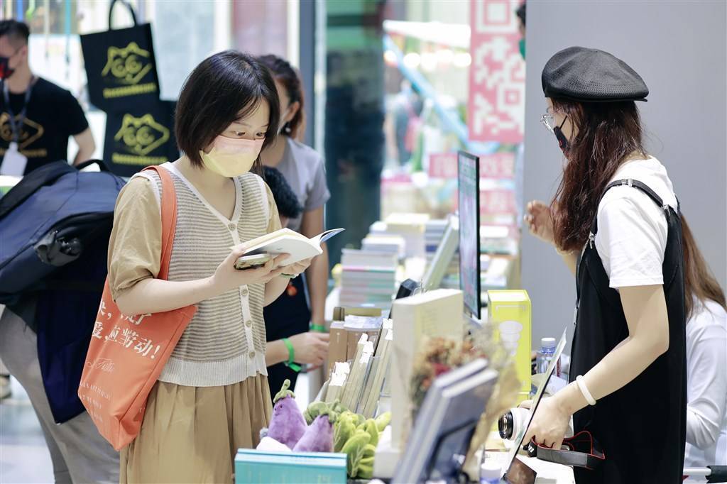 上海首届美好书店节开启！一站式邂逅沪上近30家个性书店