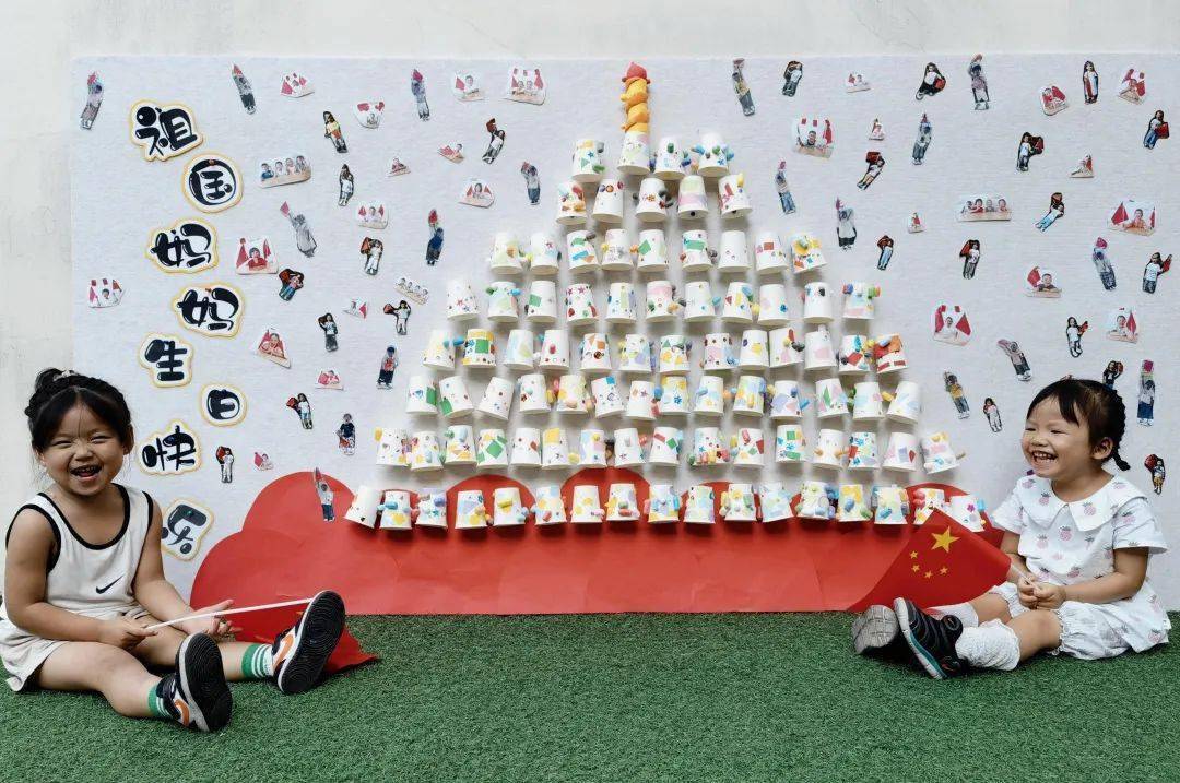 清新雅致的线描勾勒,色彩绚丽的水粉色块,充满童趣的蜡笔涂鸦……孩子