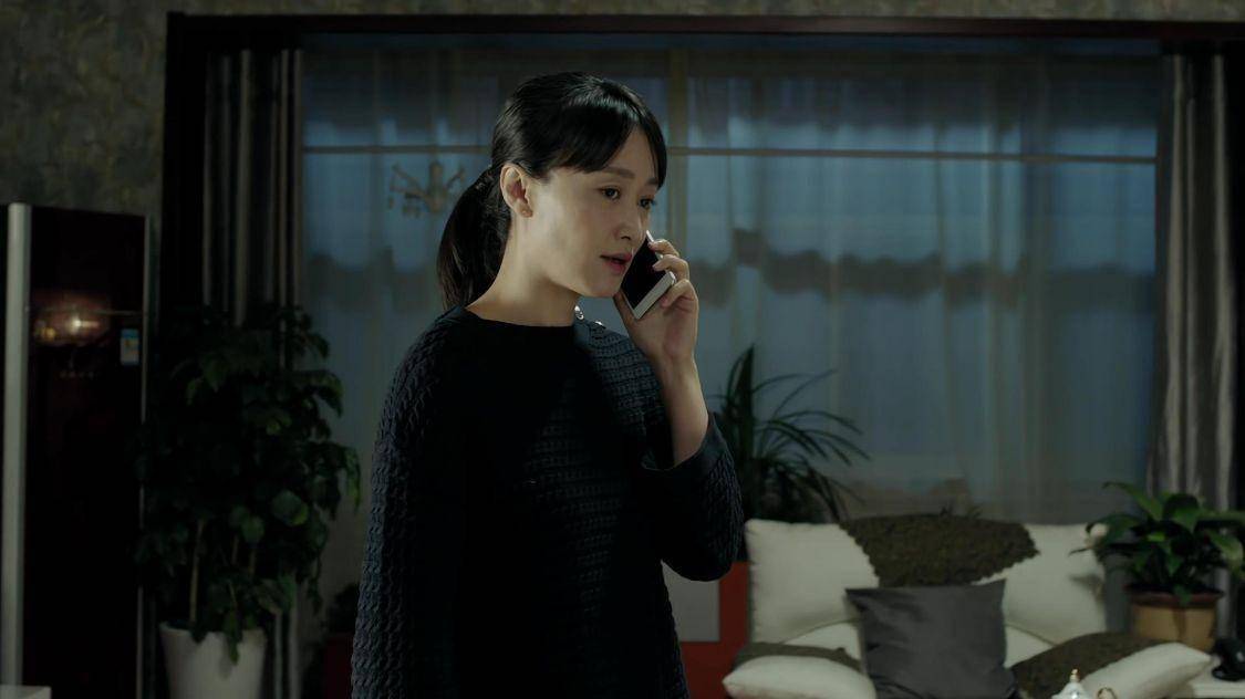 《人民的名义》的隐藏大佬,侯亮平没她帮忙,早死在赵瑞龙枪下了_钟