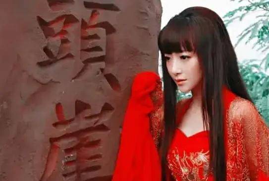 "胭脂"我认出来了,却没认出赵丽颖,当年这部剧真是卧虎藏龙_陈紫函