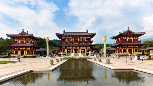 中国最“讲究”的寺庙，不要门票和斋饭钱，却对女游客有这种要求