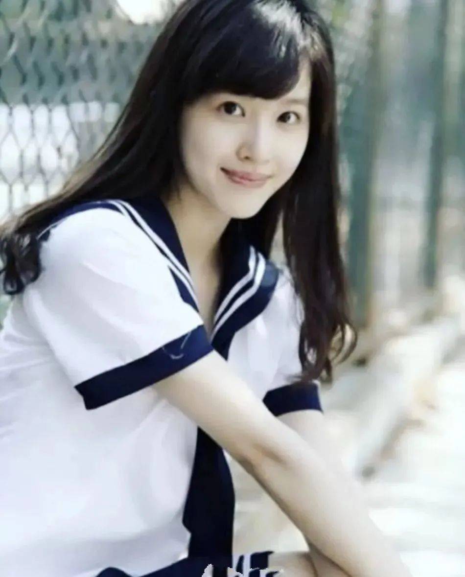 章泽天怀二胎!坐拥千亿财富,不在乎老公出轨