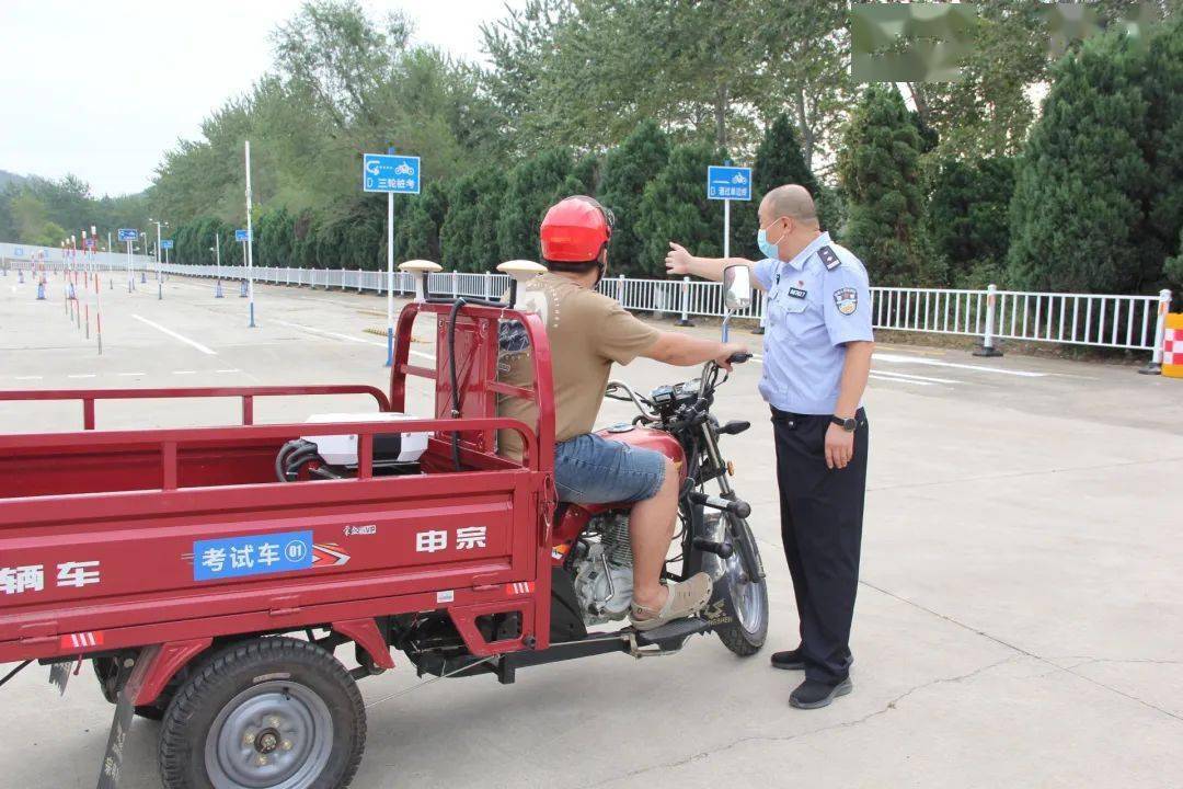10月1日,威海市交警支队摩托车驾驶人考场(羊亭)正式投入使用并顺利开