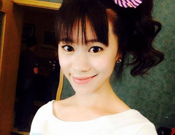 张思乐中戏本科毕业,高等学府毕业还是星二代,颜值却一言难尽_小角色