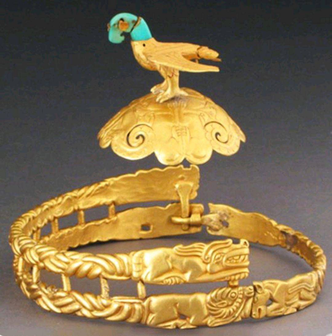 1972年,内蒙古一老人捡破烂,没想到竟发现顶级国宝"匈奴王冠"_文物