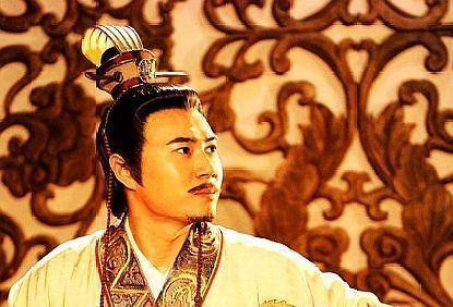 此人是唐玄宗最信任的大将军,却发动马嵬兵变杀死了杨贵妃_李隆基