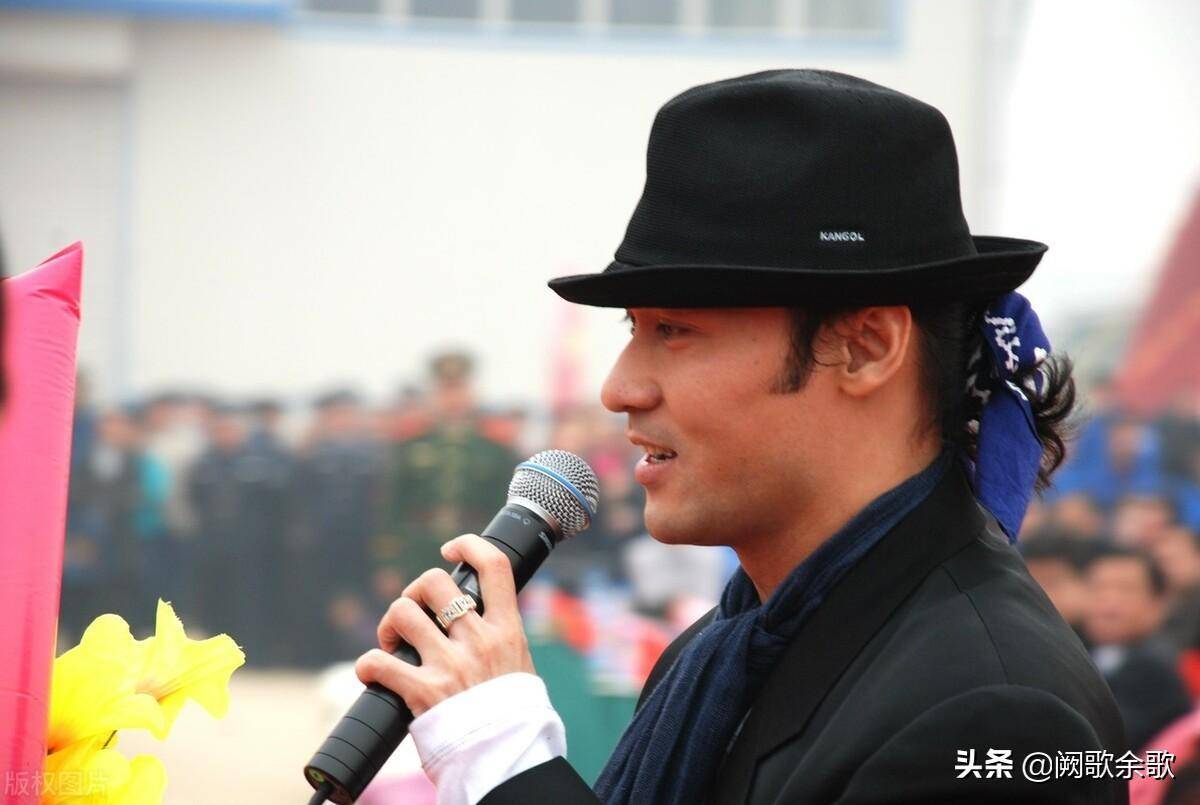 凭《牵挂你的人是我》爆红全国的珠海歌手高林生,现在怎样了?