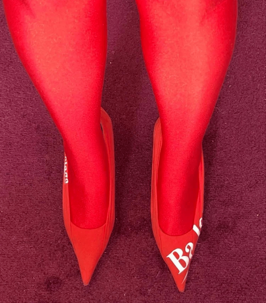 鞋图| 红丝袜配上我的红色高跟鞋!巴黎世家还是你会玩!