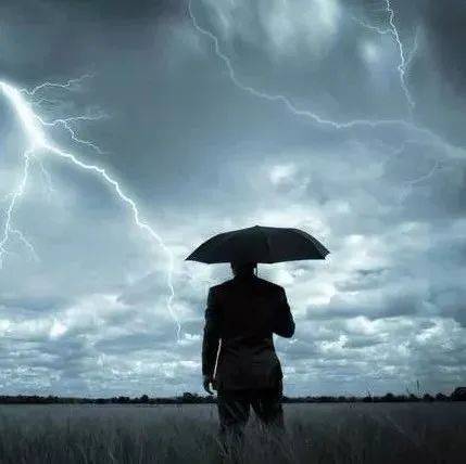风雨人生,自己撑伞!_考验_一生_强者