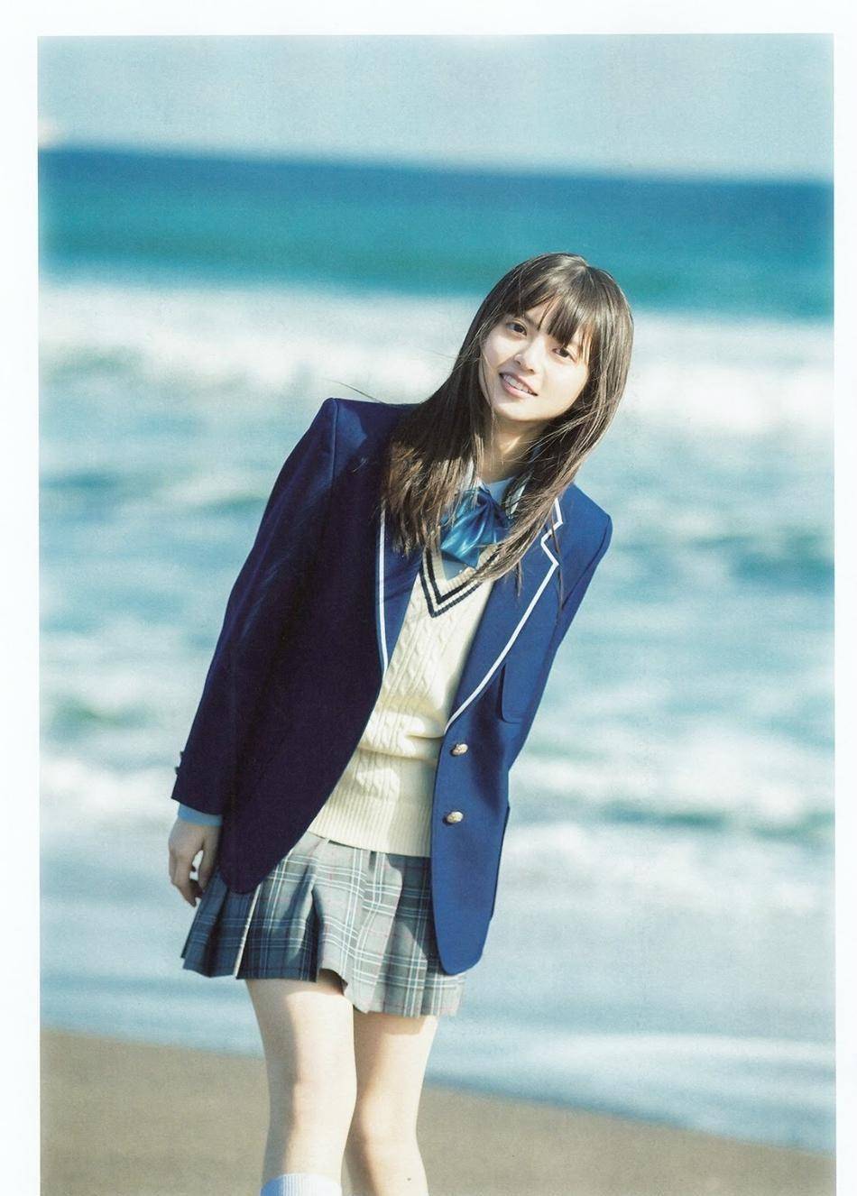 国外"神选美少女"斋藤飞鸟,日系穿搭甜美清纯,早秋穿搭就看她_外套