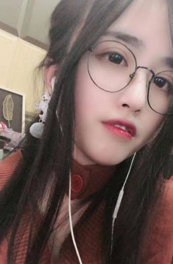 想大家应该都对这个人的了解吧—马可阿菠萝赛东,她是一个实实在在的