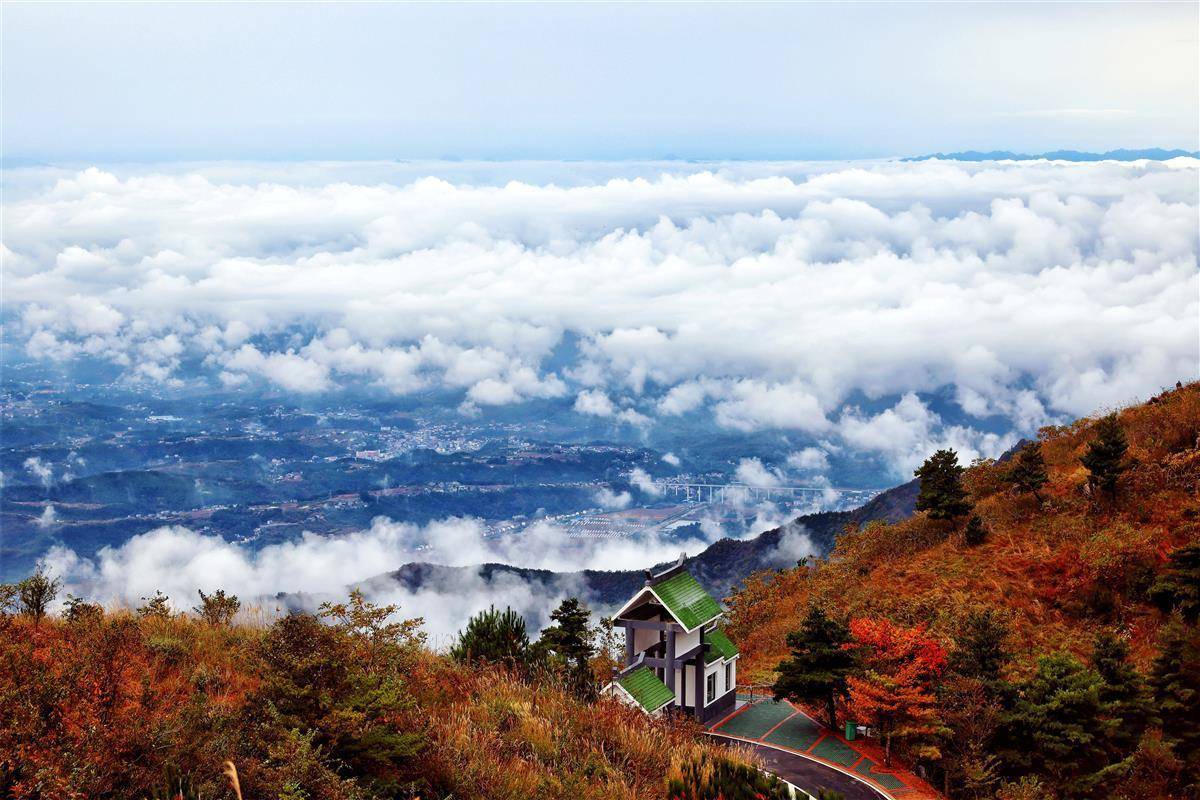 百里荒景区图片