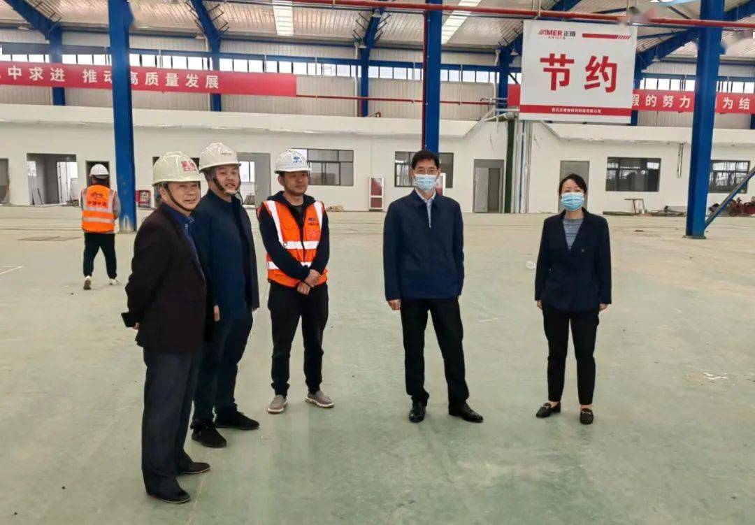 湖北武汉市新洲区委书记赵利洪,新洲区委常委,区人民政府副区长陈晓红