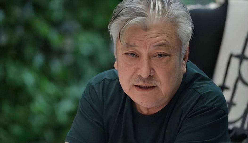 《康熙王朝》导演陈家林去世,曾捧红杨幂刘晓庆,一生未婚无子女_陈导