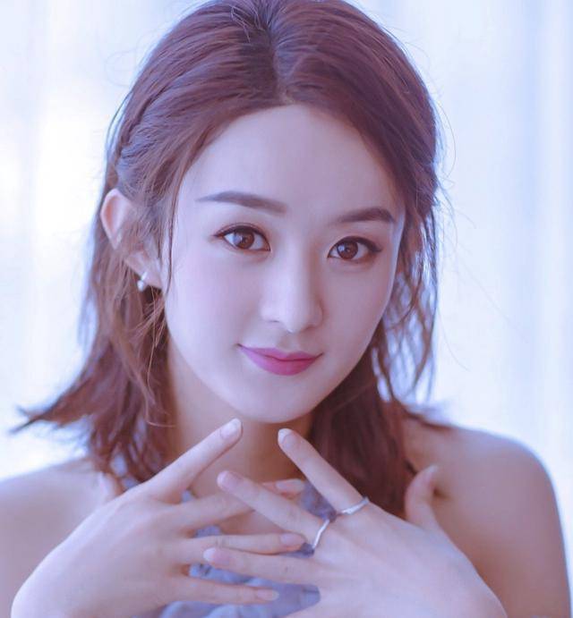 看过这8位"月牙眼"的女星,我总算见识到,什么叫"眉目含情"_笑容_眼睛