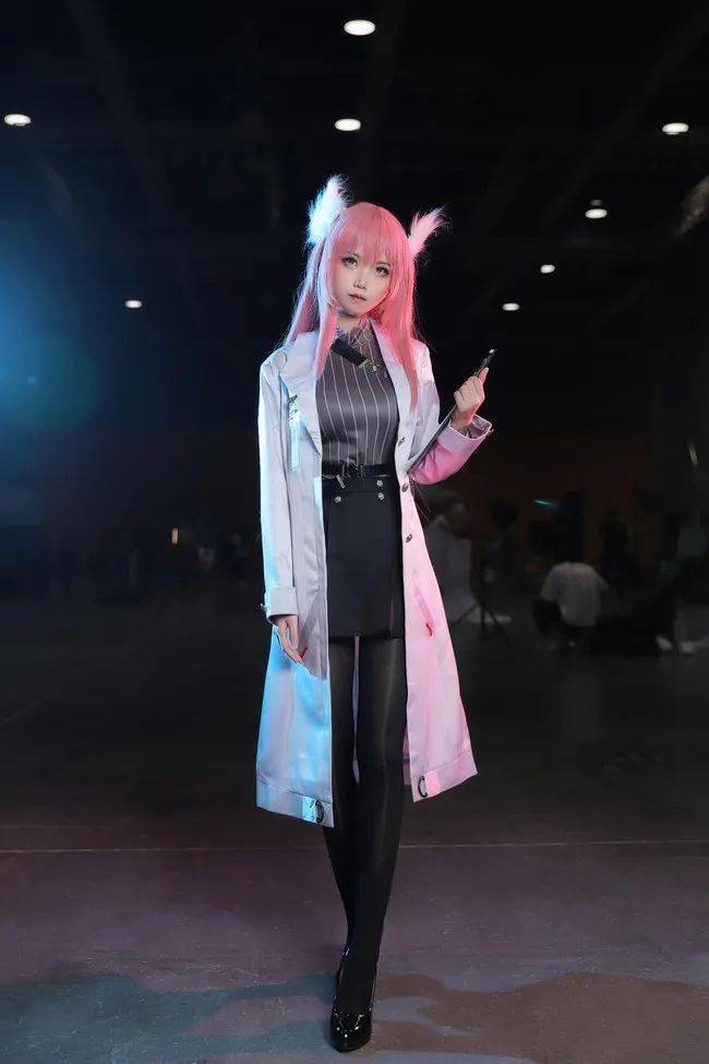 cosplay特辑丨《少女前线》帕斯卡cos_图文_来源_多多