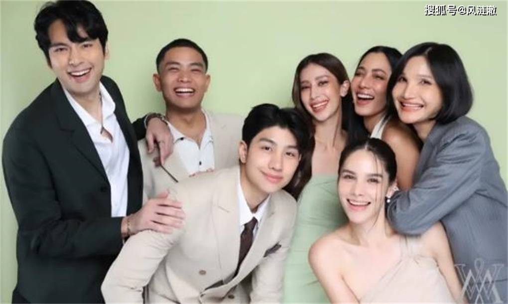 身穿1亿铢顶级钻石婚纱,现场堪比颁奖礼_dan_婚礼_pattie