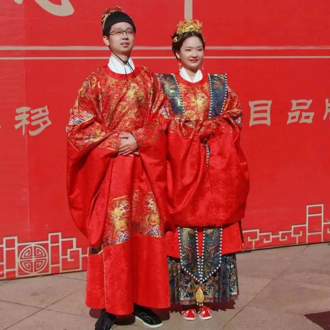 单县:“零彩礼”带来幸福婚姻好开端_张译文_婚礼_文明