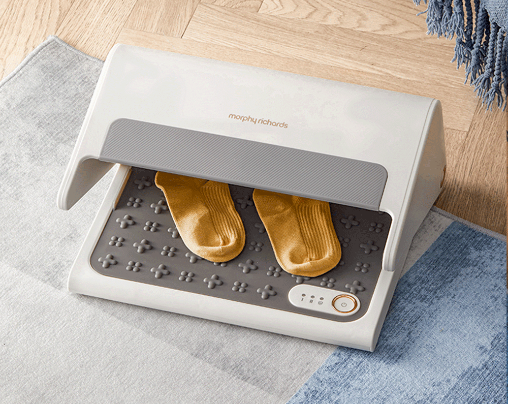 摩飞居家办公暖脚神器!2秒速热,还能杀菌～不用时秒变搁脚凳!