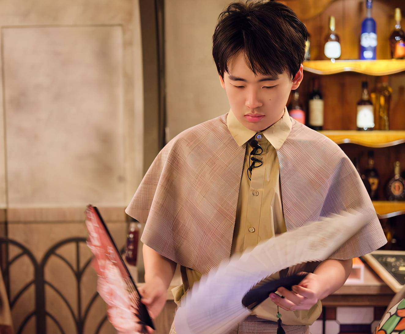 郭麒麟首部男主剧《赘婿》杀青,和宋轶姐弟变情侣却不被看好_郭德纲