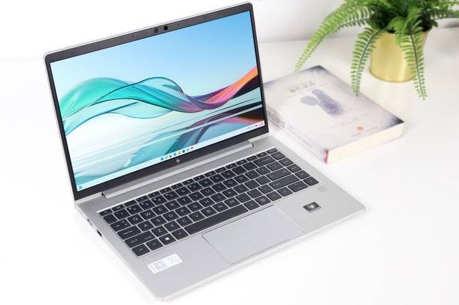 惠普EliteBook 645 G9 给你带来舒适的办公体验！