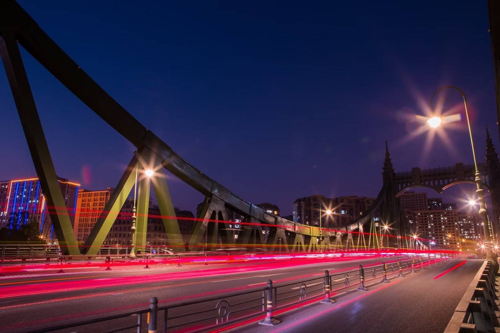 南京浦口:网红浦云路大桥,复古秒回19世纪工业感_英伦_白天_风格