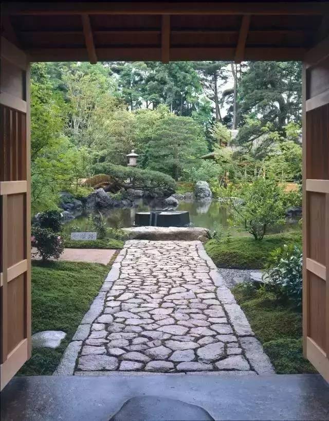 日本庭院枯山水的世界，国宝级枯山水设计师，竟是一位寺庙住持？！_庭园_野俊_瀑布