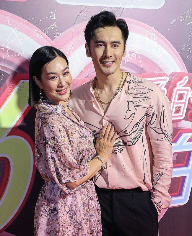 金婚是结婚多少年|钟丽缇在家里抓到张伦硕有外遇，钟丽缇不会和张伦硕分手的！