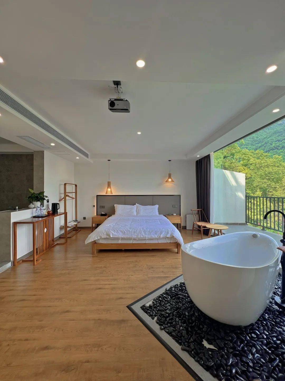 青城山青苔民宿