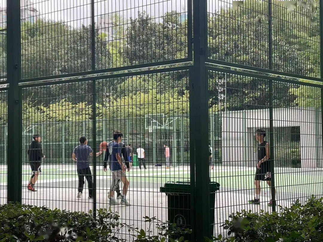 改造升级后的徐家汇公园篮球场是什么样?
