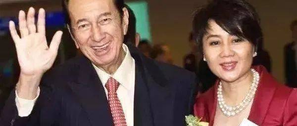 赌王四太梁安琪身家百亿：嫁给大39岁何鸿燊，她为何能被宠爱30年_豪门_生活会_太太