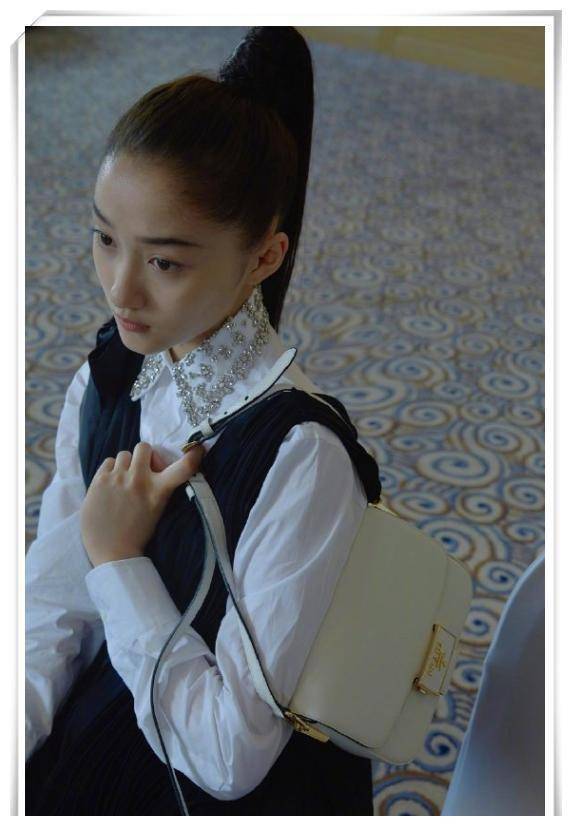 关晓彤无负国民闺女称号!