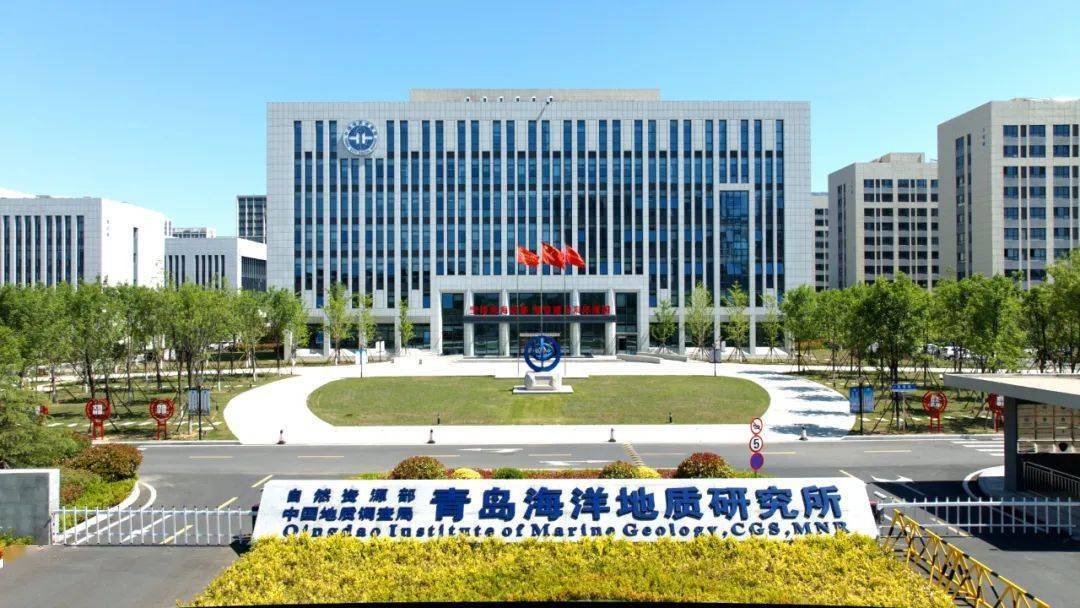 海岸带地质：自然与人文交织的科学画卷