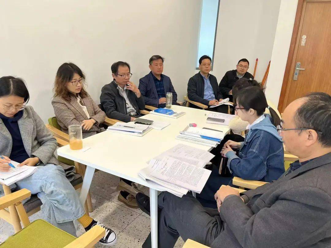 聚焦 | 走进新邗中,探寻高品质——区名校长工作室跟岗学习活动在邗江中学举行_管理_交流_建设