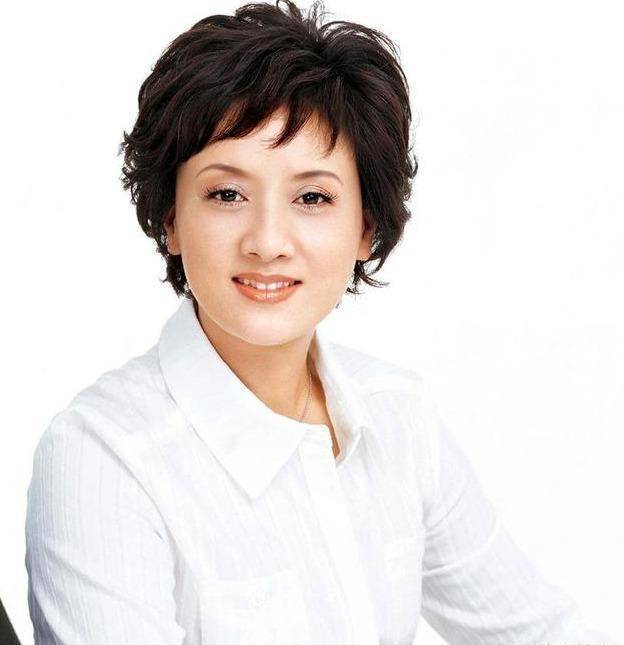 57年出生的女明星大盘点,两位歌坛大咖,第五位是国外"女骰神"_齐豫