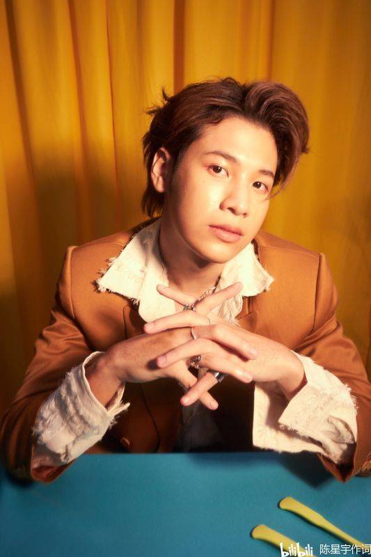 singto prachaya非常感谢公司栽培给予工作与照顾,未来