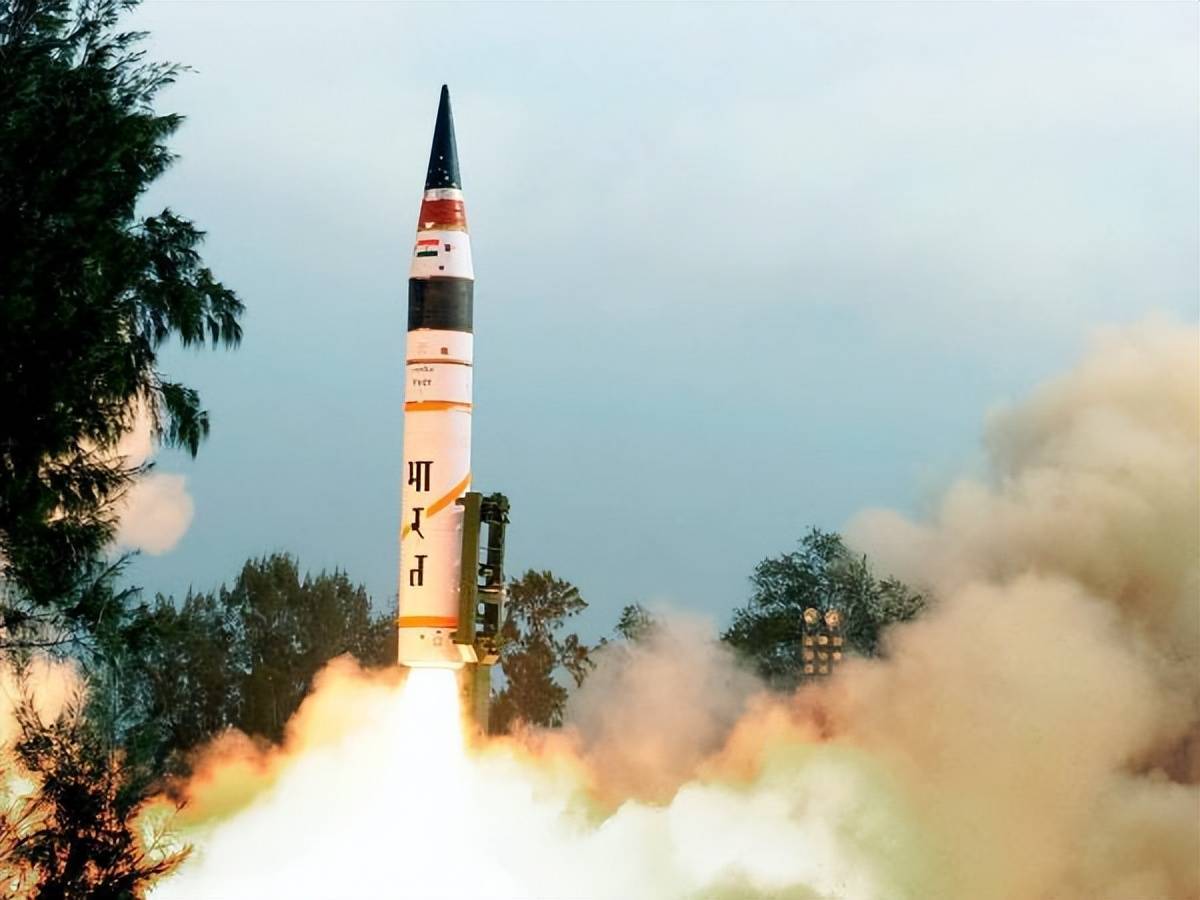 全球第六个 印度核潜艇发射弹道导弹成功 初具“三位一体”核威慑力
