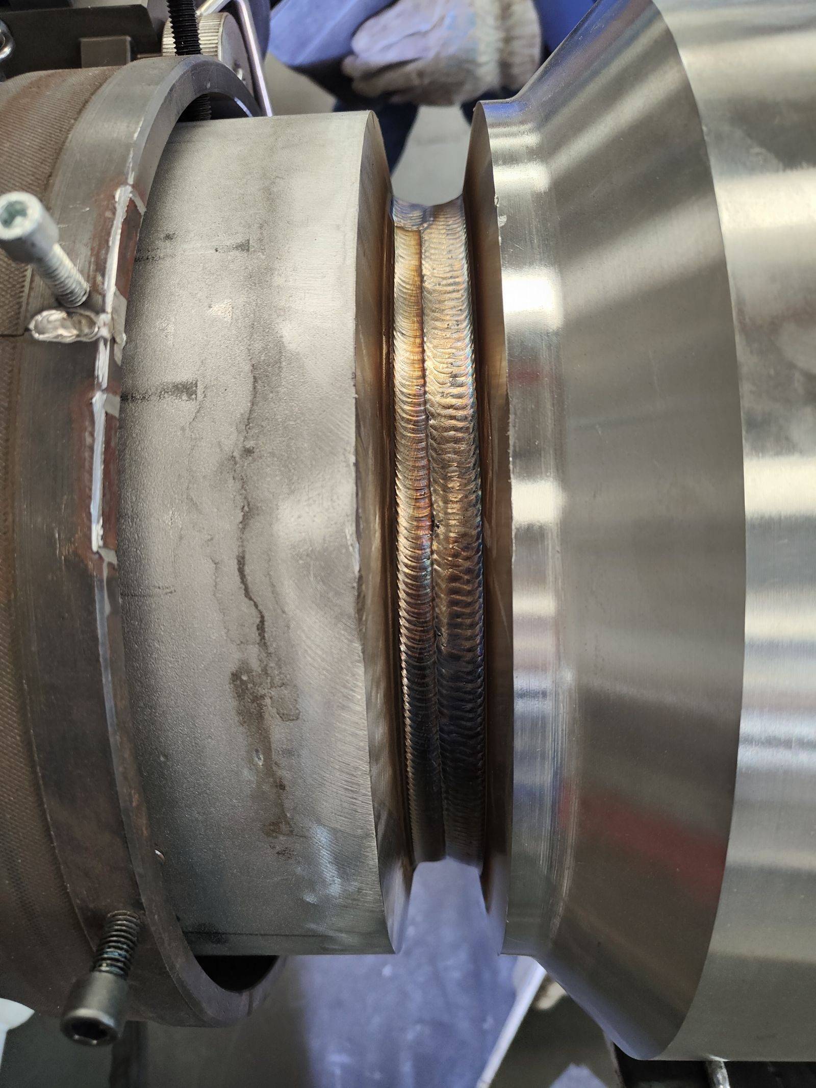 老铁们:不锈钢焊缝你能焊出什么颜色来?_焊接_质量_速度